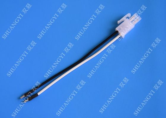 Çin 2pin ve 4 pin molex konektörü özel Tasarım Monte özel oto kablo demeti Tedarikçi