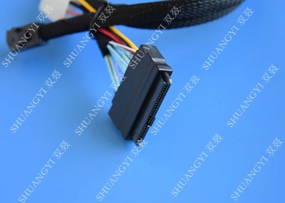 Çin 2.5FT Mini SAS HD Kablo Dahili Mini SAS SFF 8643 - U.2 SFF 8639 Kablo, İş İstasyonu için 4 Pin SATA Güç Konnektörü ile Tedarikçi